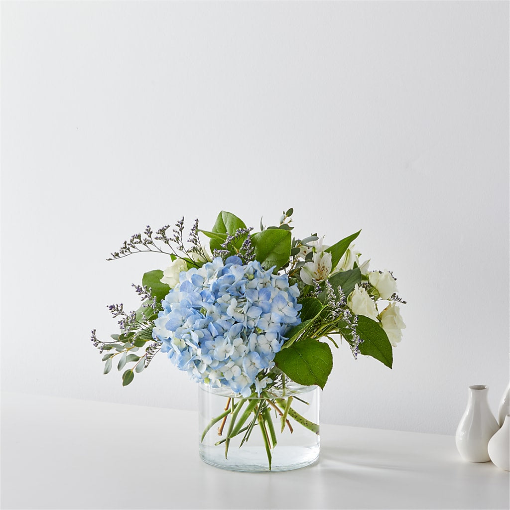 Coastal Blossom Bouquet – POTRATZ FLORAL SHOP & GREENHOUSES, Erie PA