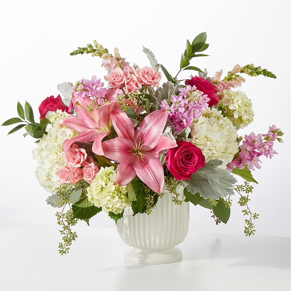 Antique Shopping Bouquet – POTRATZ FLORAL SHOP & GREENHOUSES, Erie PA