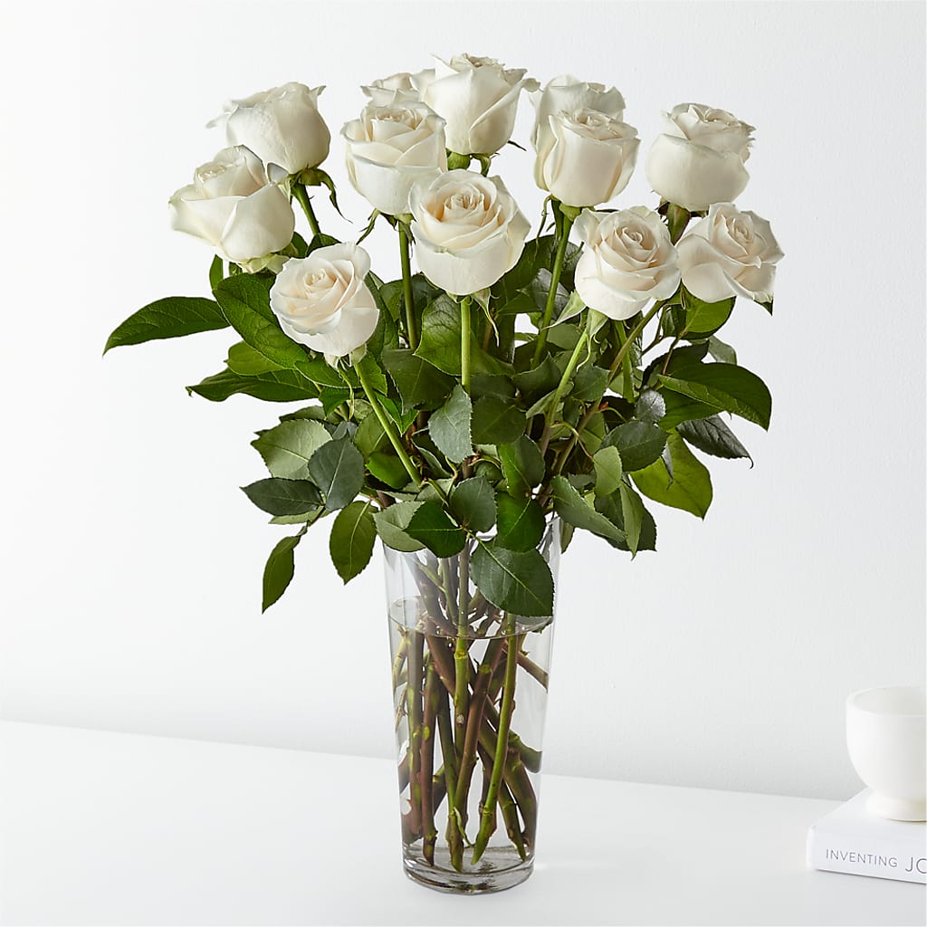 Long Stem White Rose Bouquet – POTRATZ FLORAL SHOP & GREENHOUSES, Erie PA