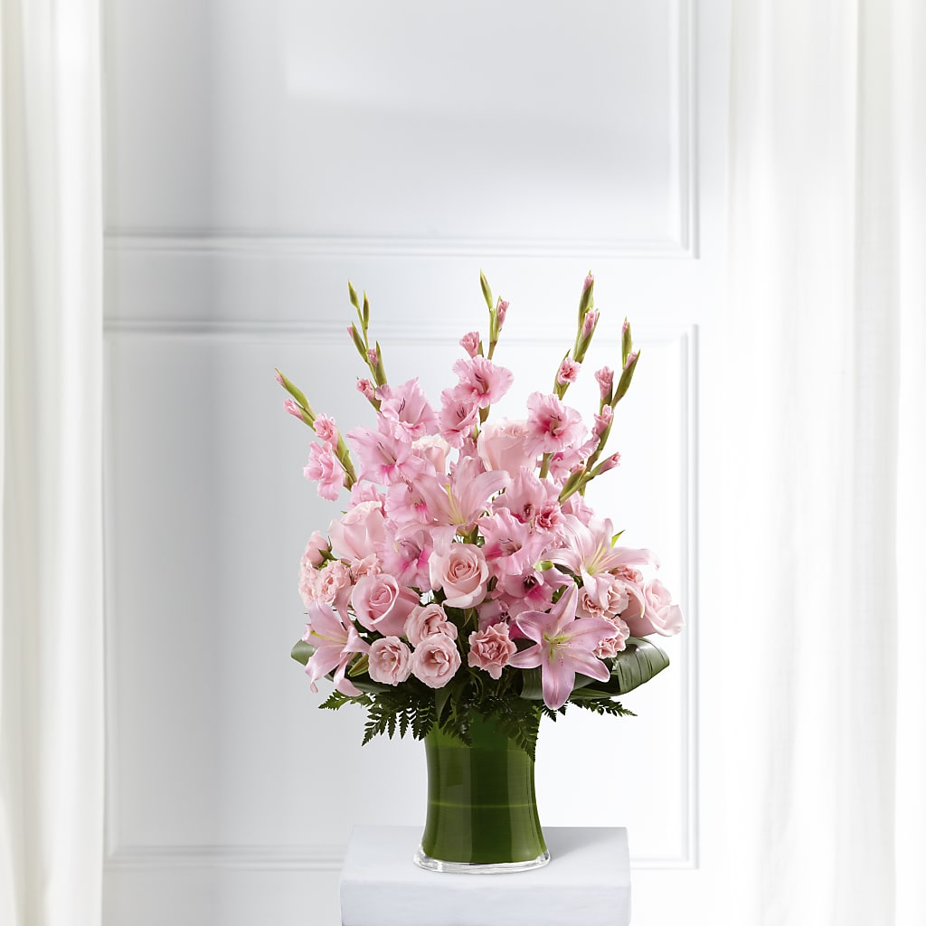 Lovely Tribute Bouquet – POTRATZ FLORAL SHOP & GREENHOUSES, Erie PA