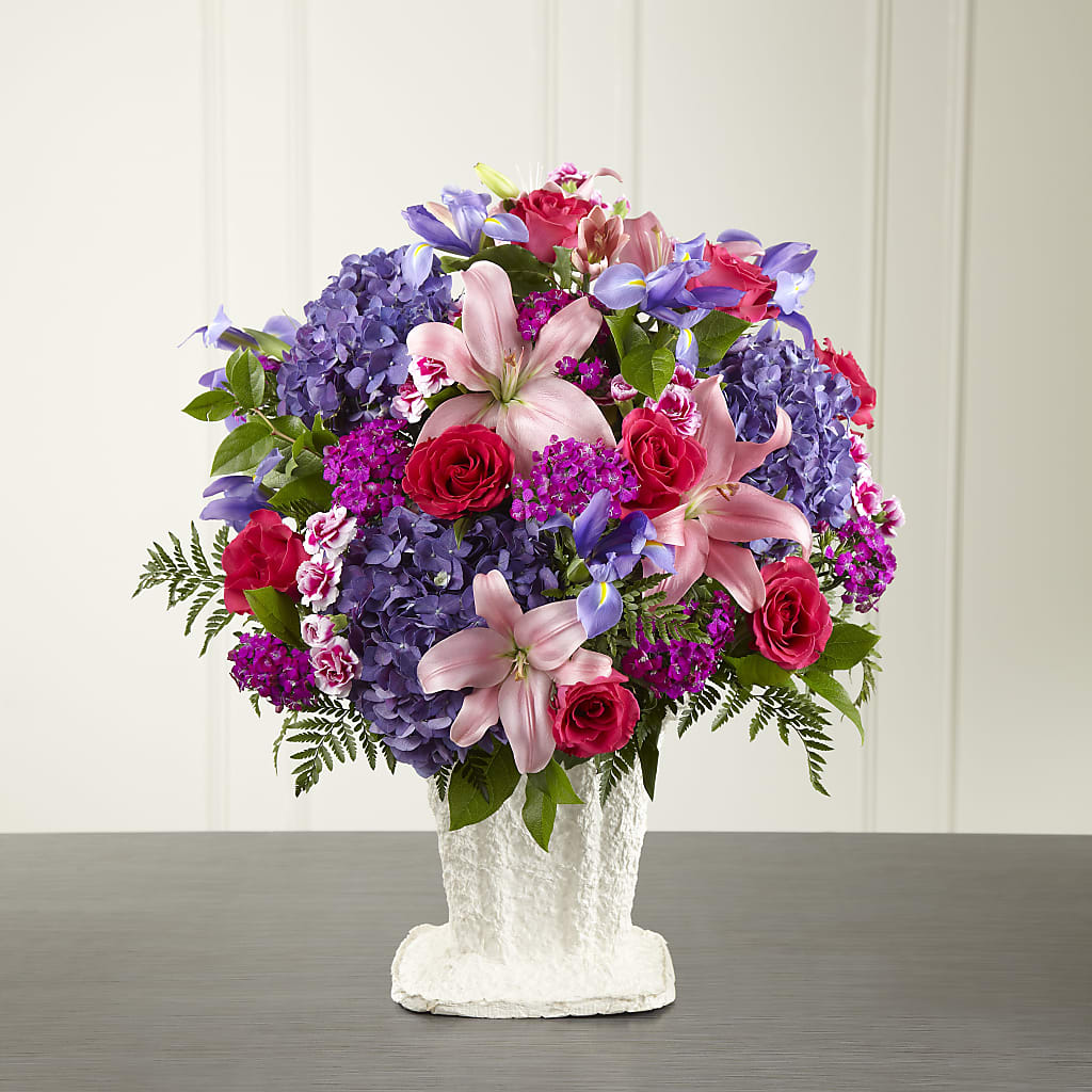 We Fondly Remember Arrangement – POTRATZ FLORAL SHOP & GREENHOUSES, Erie PA