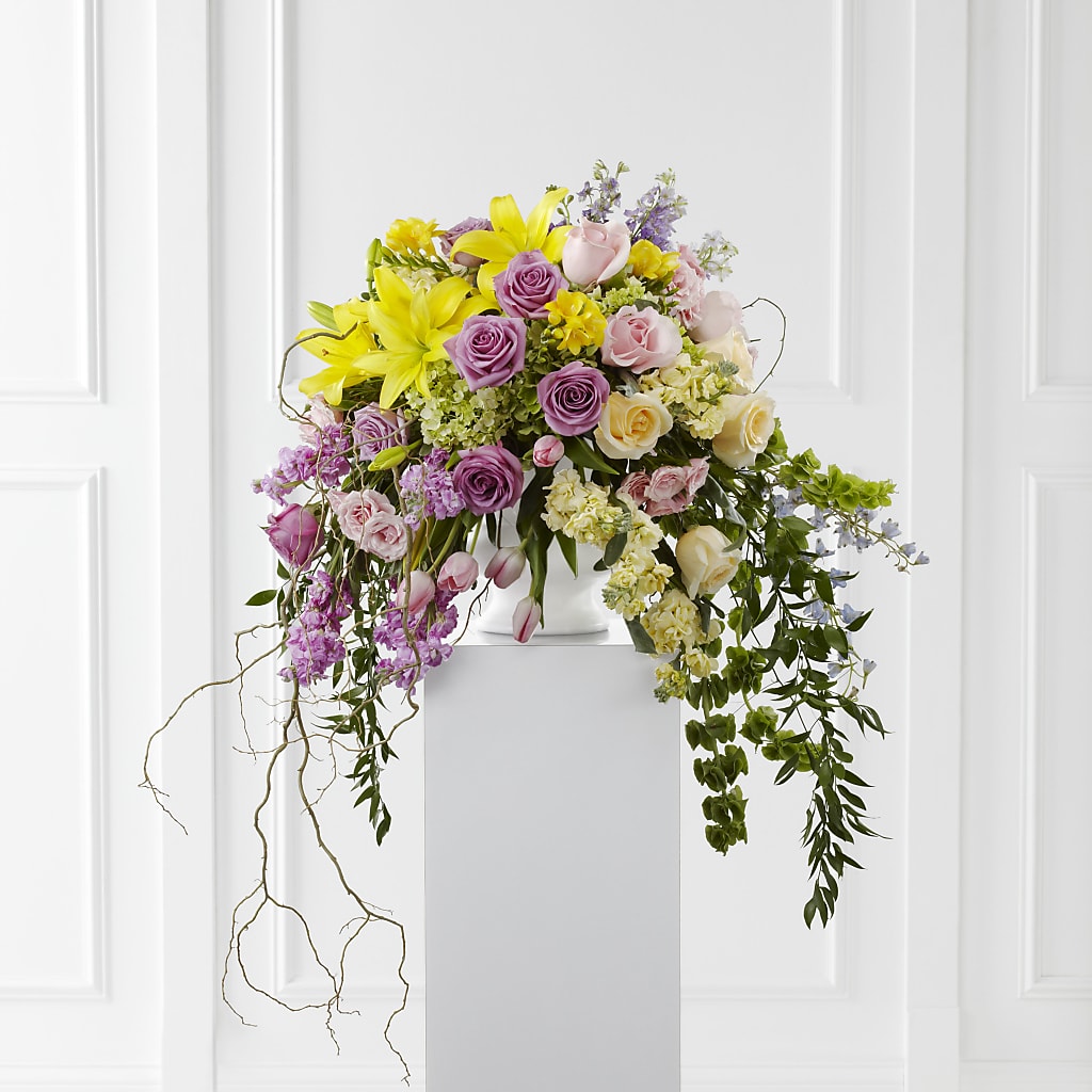Display of Affection Arrangement – POTRATZ FLORAL SHOP & GREENHOUSES, Erie PA