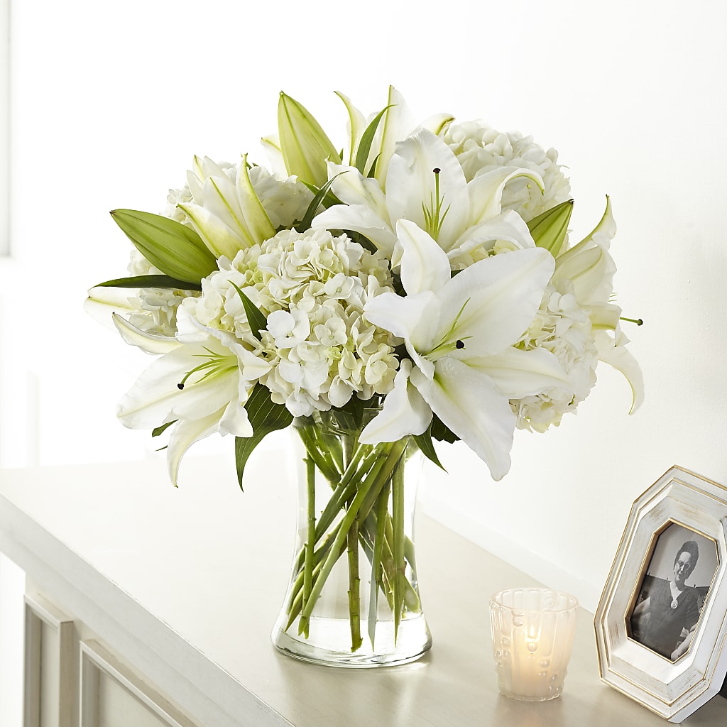 Compassionate Lily Bouquet – POTRATZ FLORAL SHOP & GREENHOUSES, Erie PA