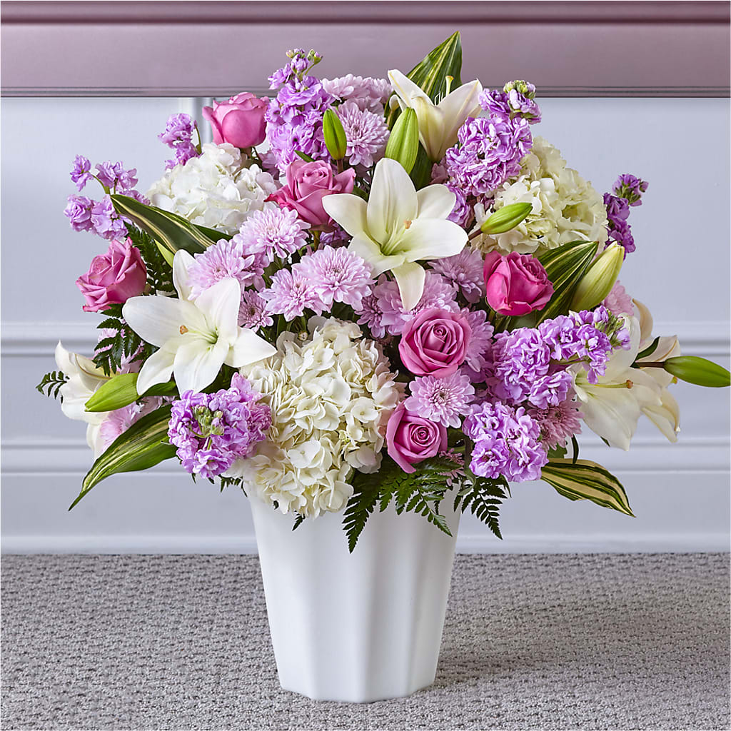 Heaven Sent Floor Basket – POTRATZ FLORAL SHOP & GREENHOUSES, Erie PA