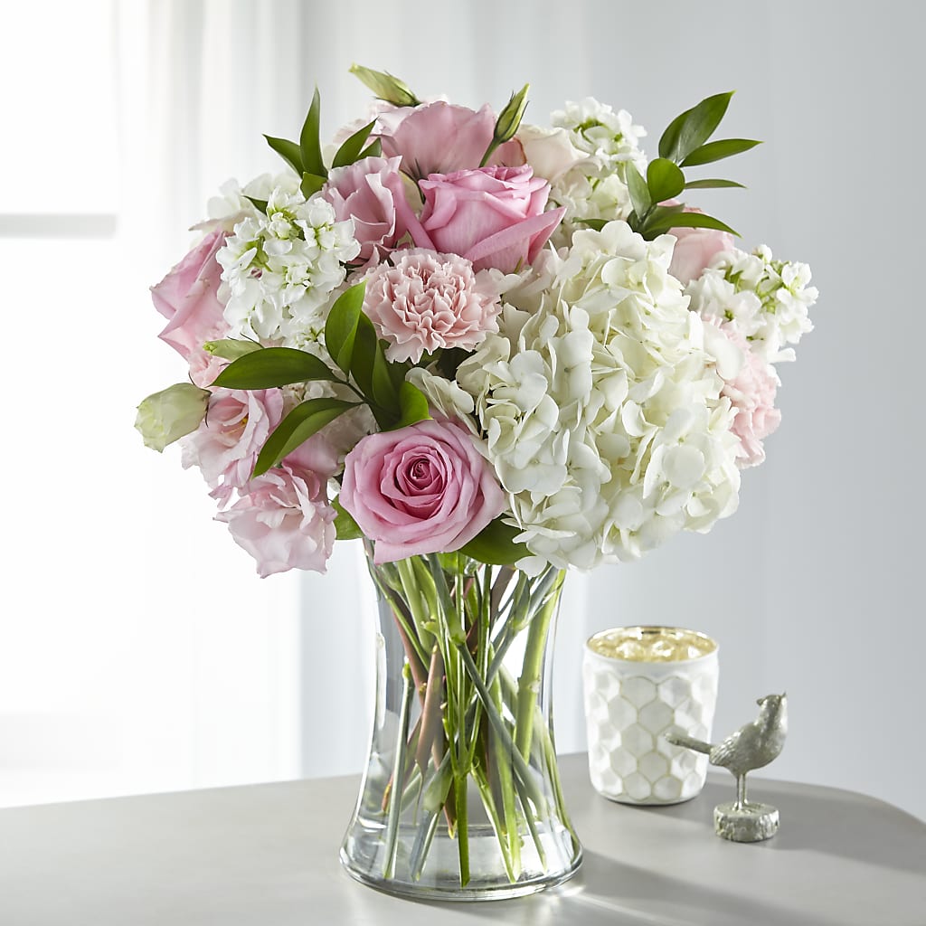 Guiding Grace Bouquet – POTRATZ FLORAL SHOP & GREENHOUSES, Erie PA