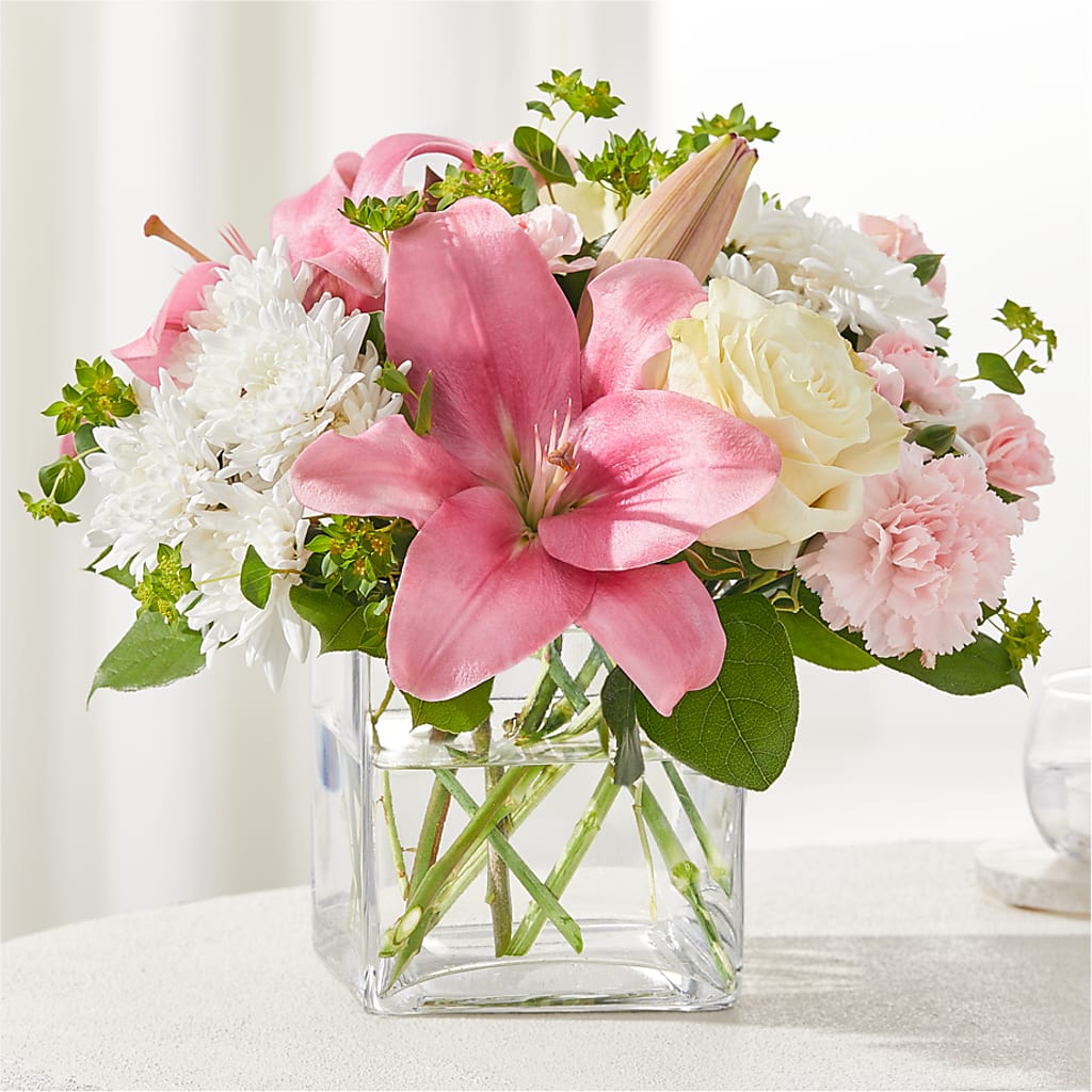By Your Side Bouquet – POTRATZ FLORAL SHOP & GREENHOUSES, Erie PA