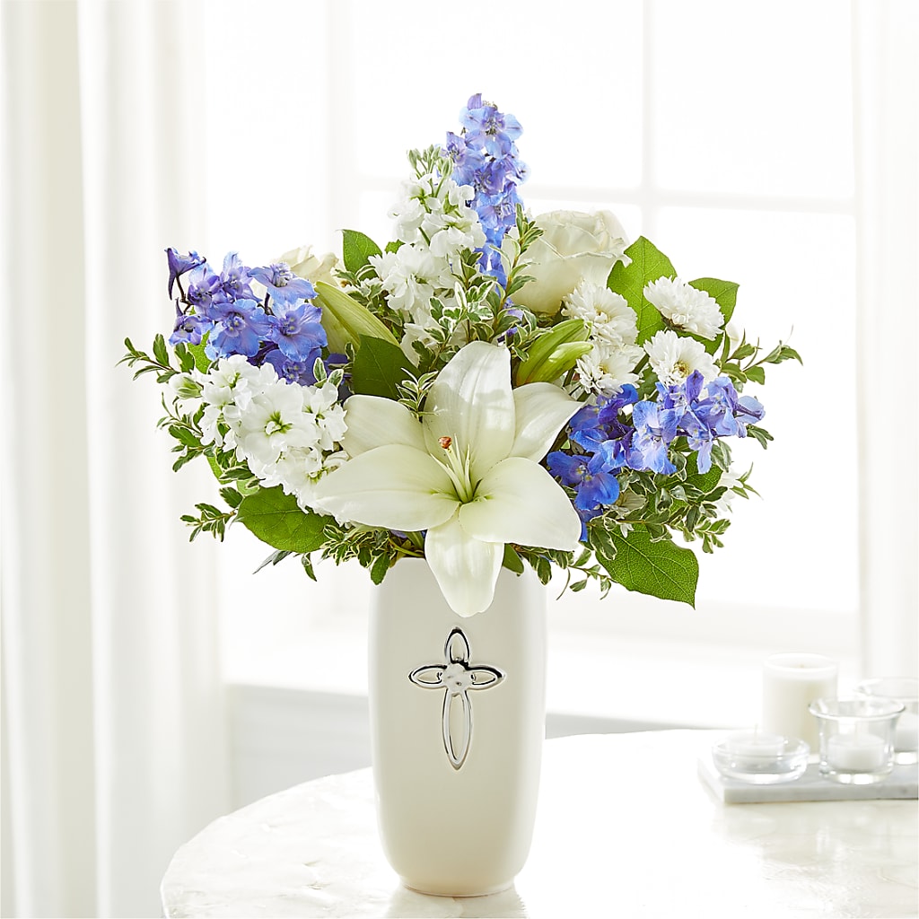Heavenly Blossoms Bouquet – POTRATZ FLORAL SHOP & GREENHOUSES, Erie PA