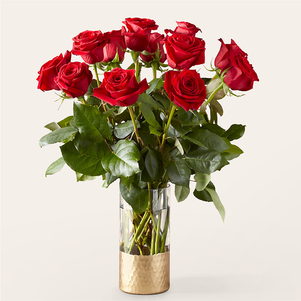 Classic Love Red Rose Bouquet – POTRATZ FLORAL SHOP & GREENHOUSES, Erie PA