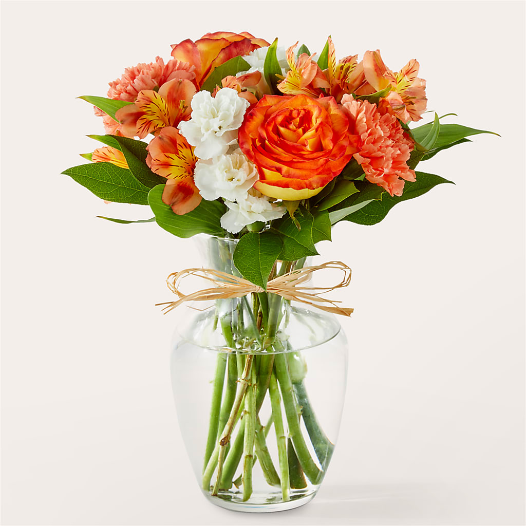 Apricot Glow Bouquet – POTRATZ FLORAL SHOP & GREENHOUSES, Erie PA