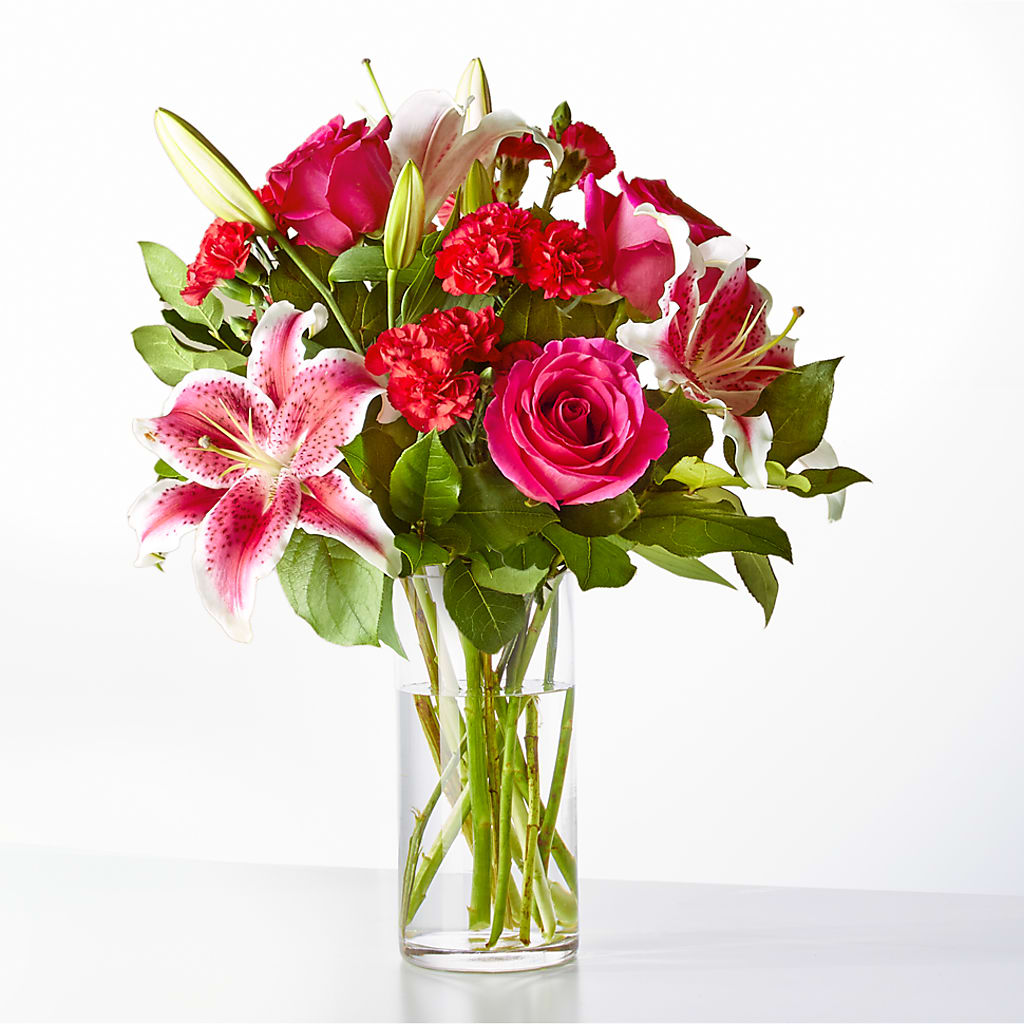 Love at First Sight Bouquet – POTRATZ FLORAL SHOP & GREENHOUSES, Erie PA