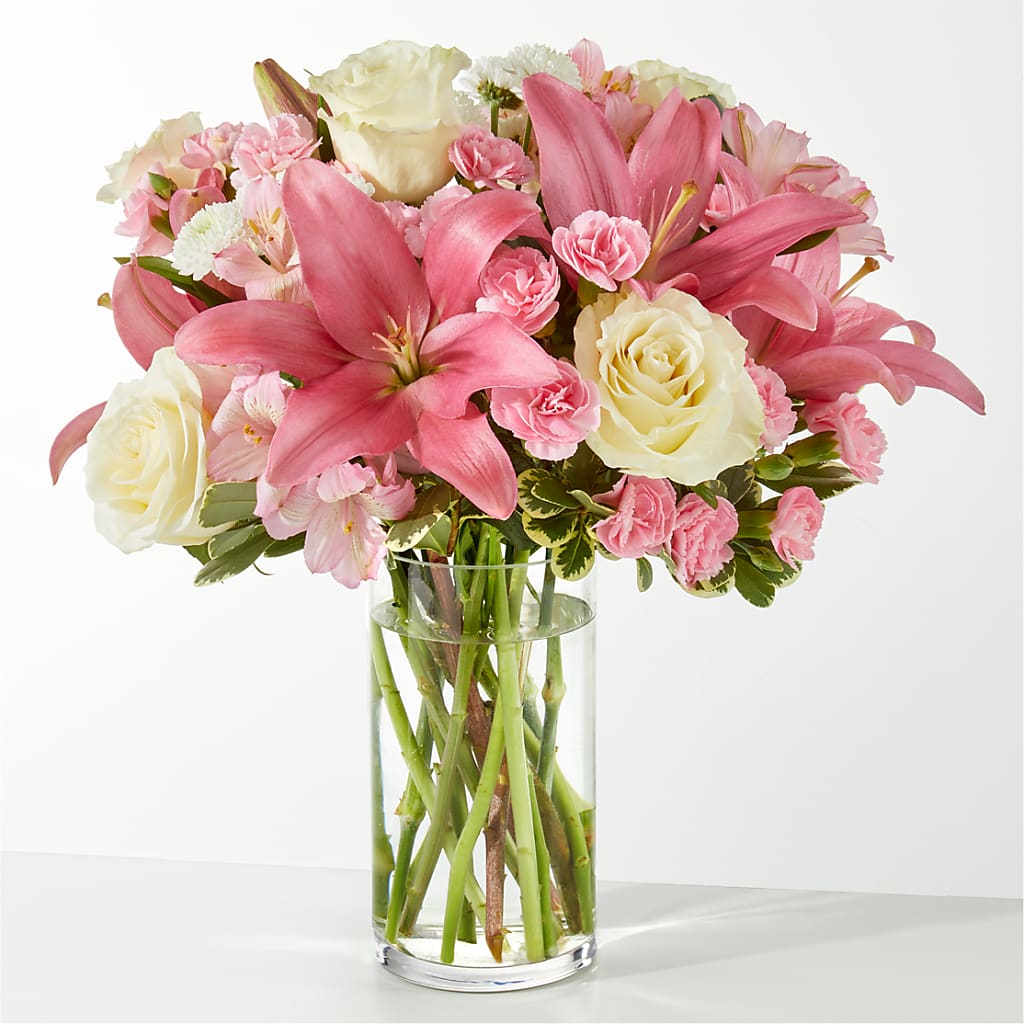 Piece of Cake Bouquet – POTRATZ FLORAL SHOP & GREENHOUSES, Erie PA