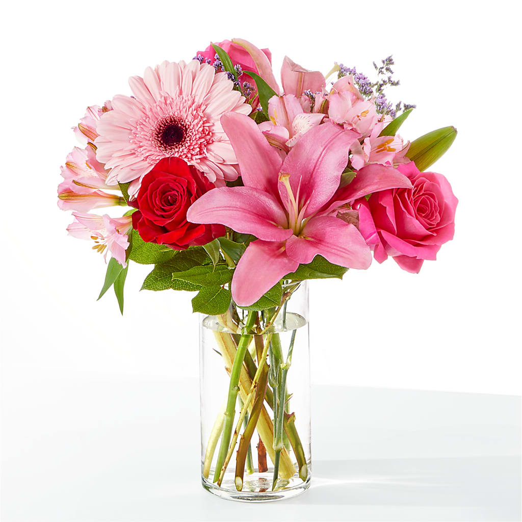 Lots of Love Bouquet – POTRATZ FLORAL SHOP & GREENHOUSES, Erie PA