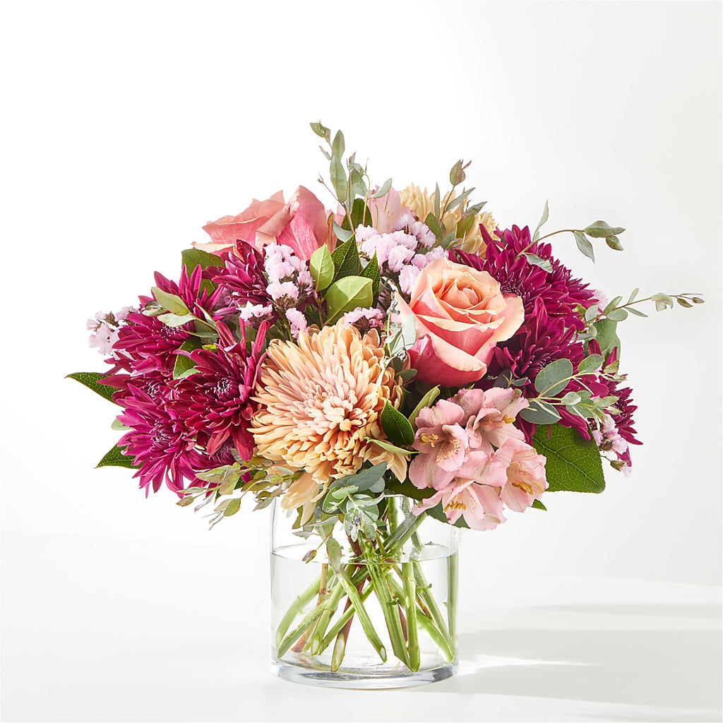 Berry Cobbler Bouquet – POTRATZ FLORAL SHOP & GREENHOUSES, Erie PA
