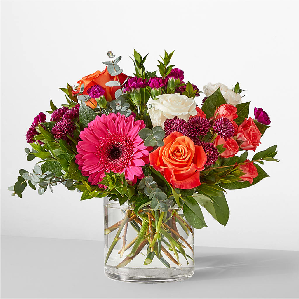 Smell the Roses Bouquet – POTRATZ FLORAL SHOP & GREENHOUSES, Erie PA