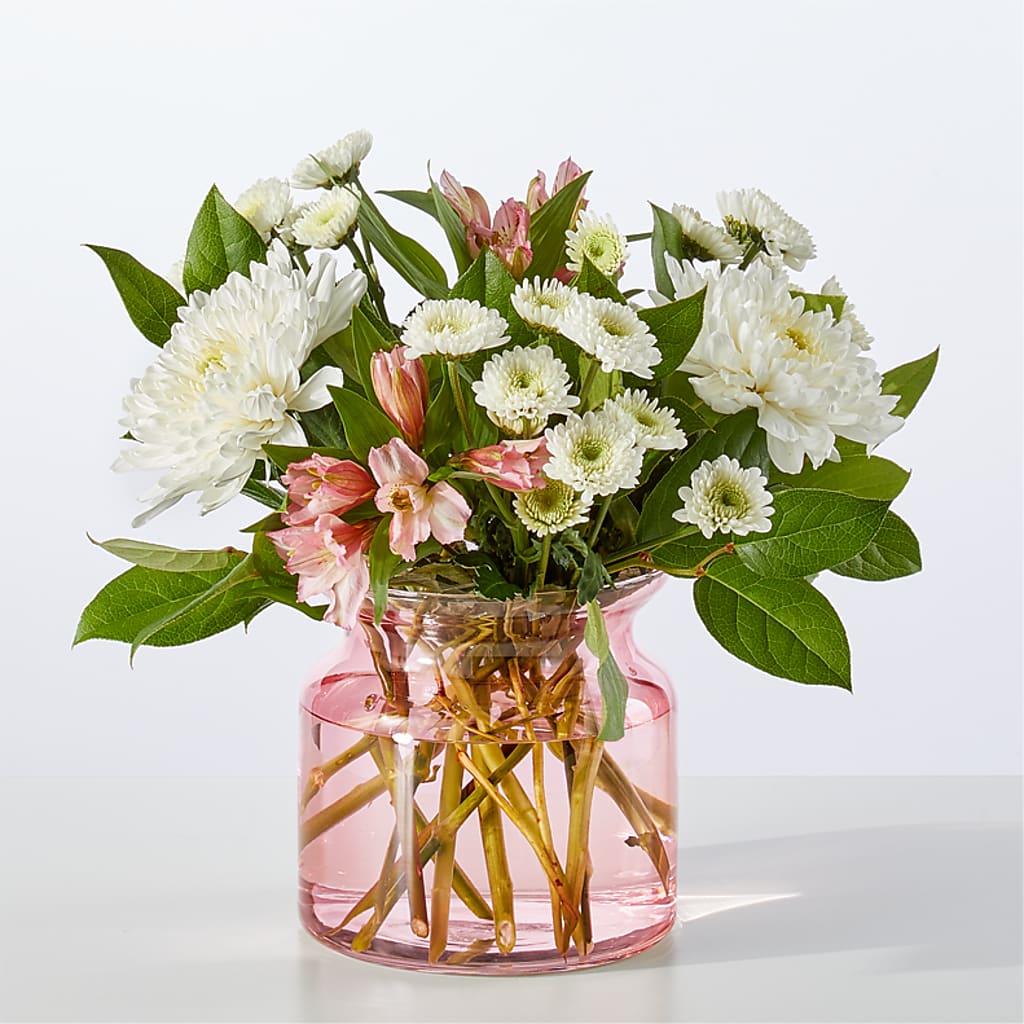 Infatuated Bouquet – POTRATZ FLORAL SHOP & GREENHOUSES, Erie PA