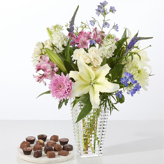 Winter Celebration Bouquet – POTRATZ FLORAL SHOP & GREENHOUSES, Erie PA