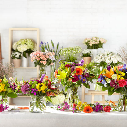 Bold & Bright – A Florist Original – POTRATZ FLORAL SHOP & GREENHOUSES, Erie PA