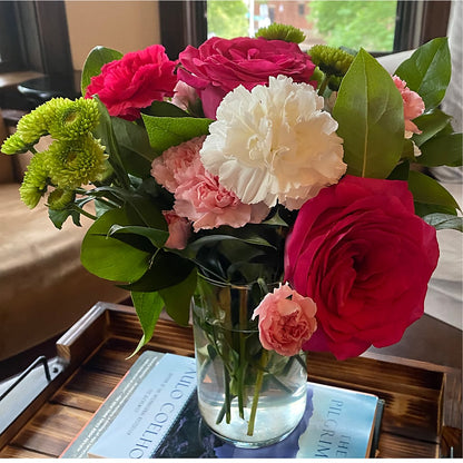 Sweet & Pretty Bouquet – POTRATZ FLORAL SHOP & GREENHOUSES, Erie PA