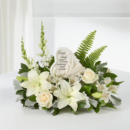 Holding You Close Arrangement – POTRATZ FLORAL SHOP & GREENHOUSES, Erie PA