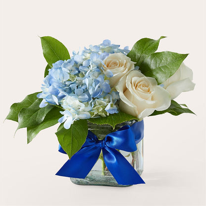 Sky Blue Delight Bouquet – POTRATZ FLORAL SHOP & GREENHOUSES, Erie PA