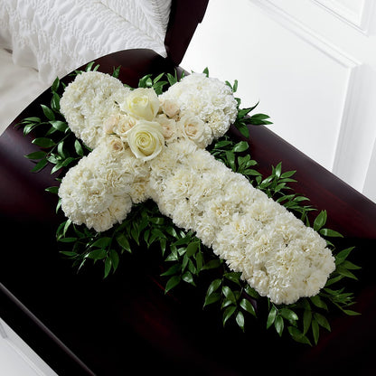 Peaceful Memories Casket Spray (Standard) – POTRATZ FLORAL SHOP & GREENHOUSES, Erie PA