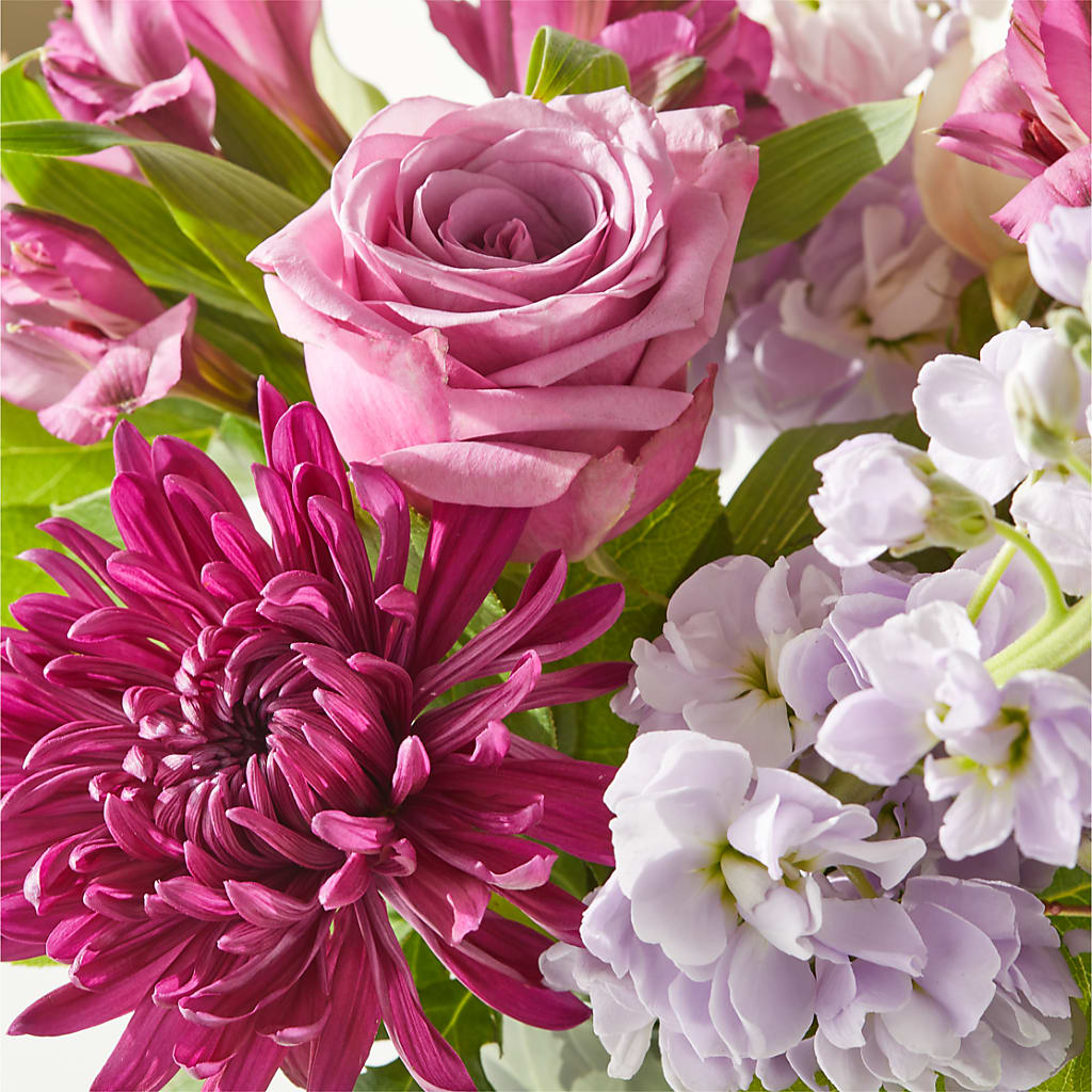 Amethyst Dreams Bouquet – POTRATZ FLORAL SHOP & GREENHOUSES, Erie PA