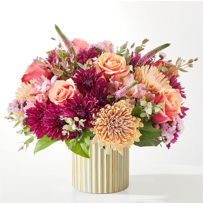 Berry Cobbler Bouquet with Ivory Vase – POTRATZ FLORAL SHOP & GREENHOUSES, Erie PA