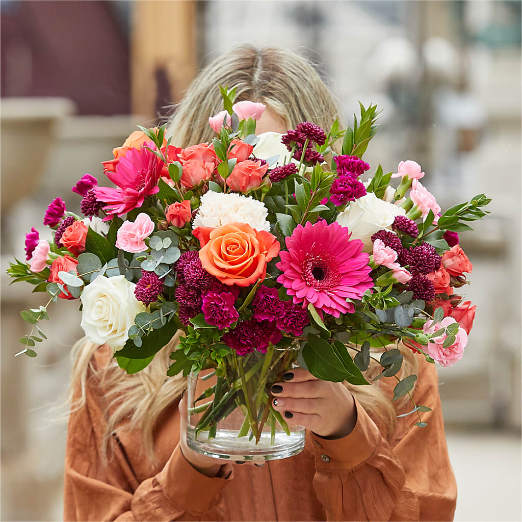 Smell the Roses Bouquet – POTRATZ FLORAL SHOP & GREENHOUSES, Erie PA