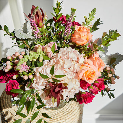 Glitz & Glam Bouquet – POTRATZ FLORAL SHOP & GREENHOUSES, Erie PA