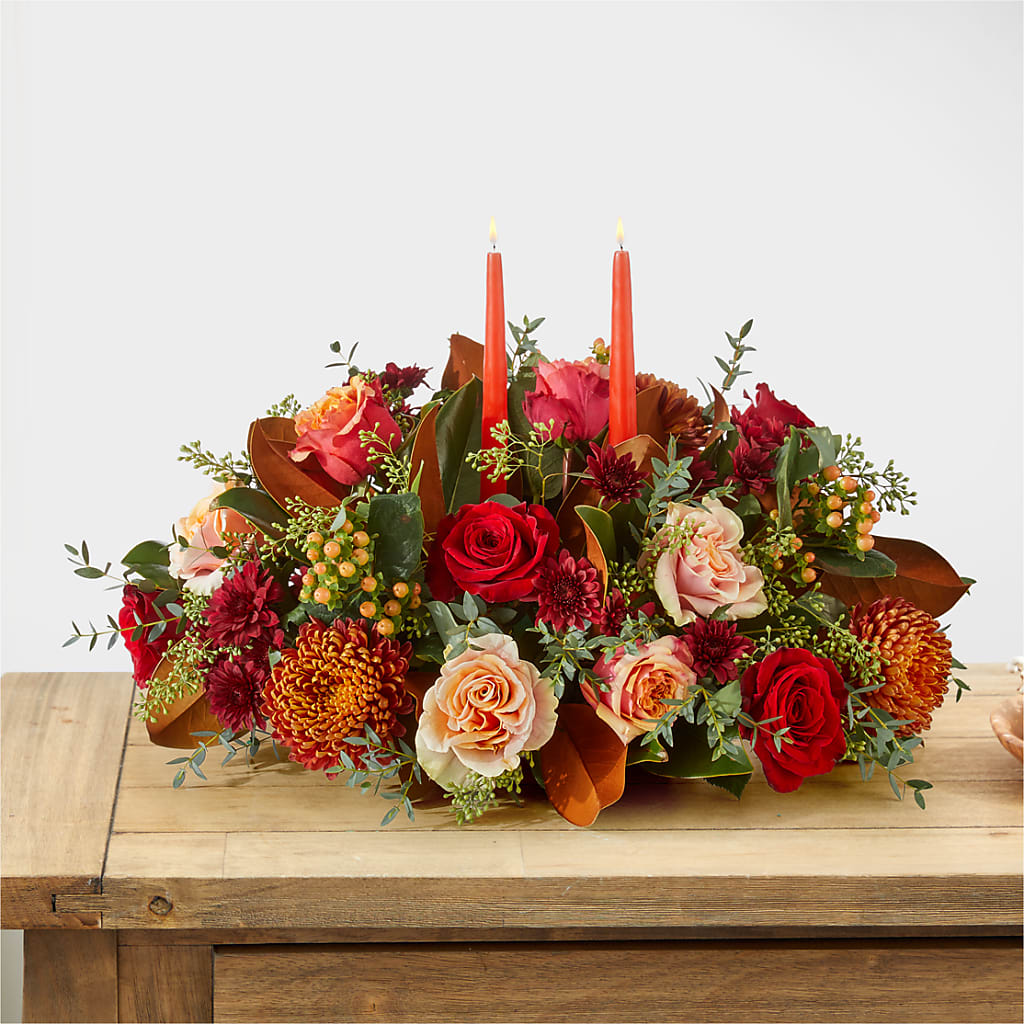 Gather Near Centerpiece – POTRATZ FLORAL SHOP & GREENHOUSES, Erie PA
